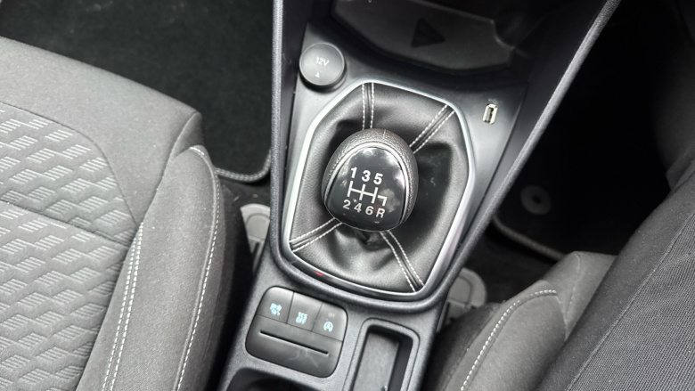 Ford Fiesta 1.0 EcoBoost Titanium 5dr Petrol Hatchback